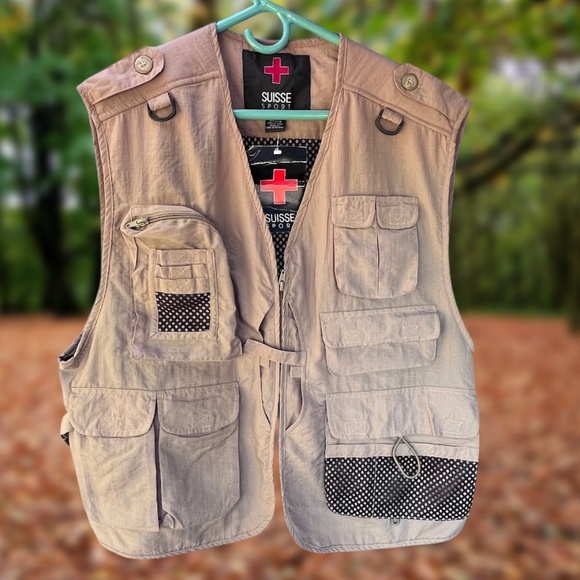 NWT Suisse Sport Fishing/Hunting Vest Size XL 🎉Host Pick🎉 - Picture 1 of 9